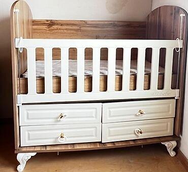 Usaq kravati satilir sokulmus veziyyetdedir matrasida var whatsapp - şəkil 2