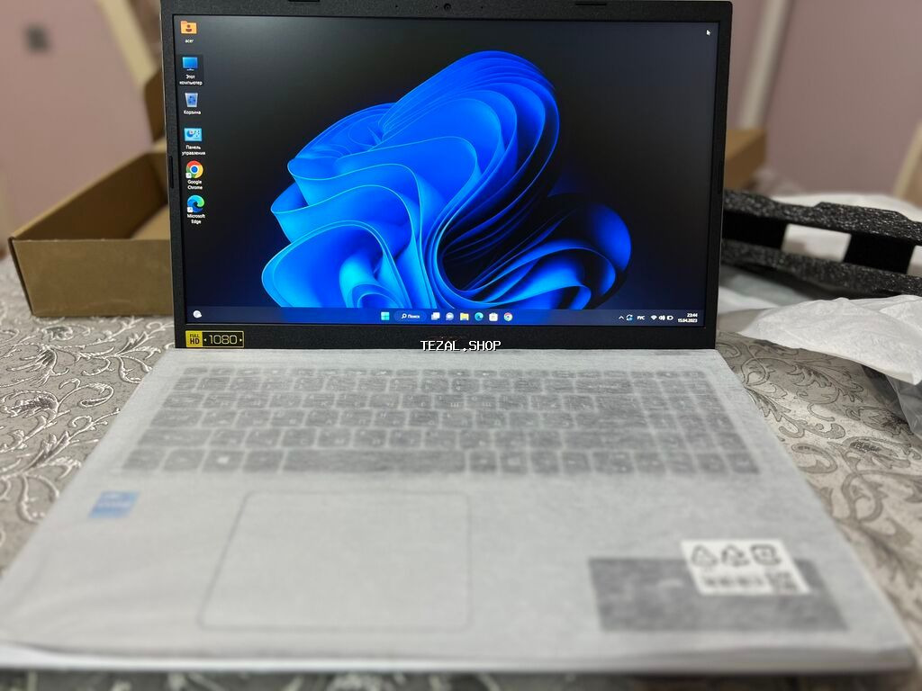 Acer Notbuk ideal veziyyetdedir 1400 manata alinibdir Çox ideal