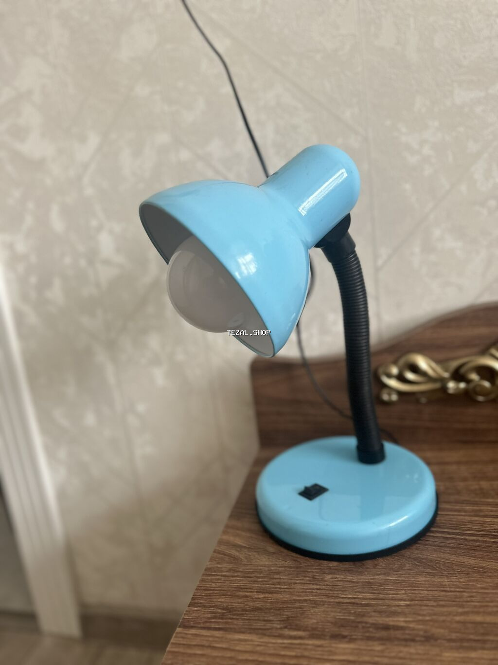 Stol ustu lampa