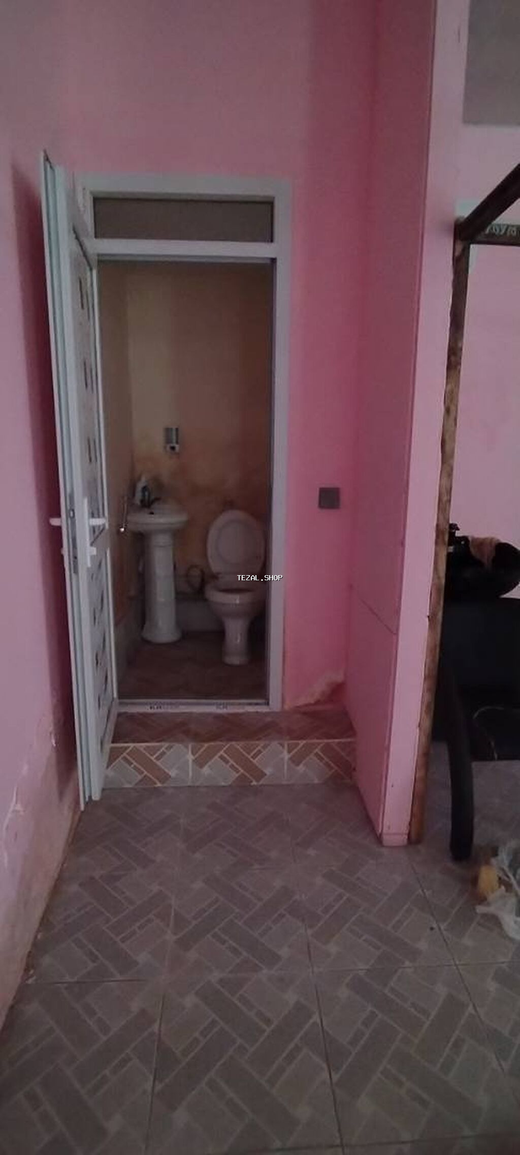 Her seraiti olan 130kv.m olcude seherin merkezi polisin yaninda obyekt - şəkil 5