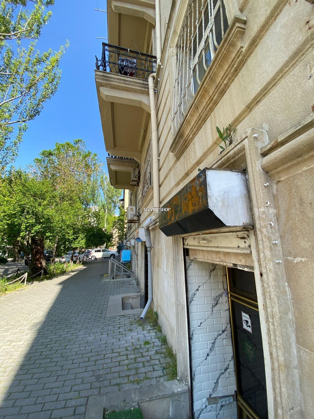 Arendaya obyekt – mərkəzi küçədə, piyada axını yüksək olan zonada - şəkil 3