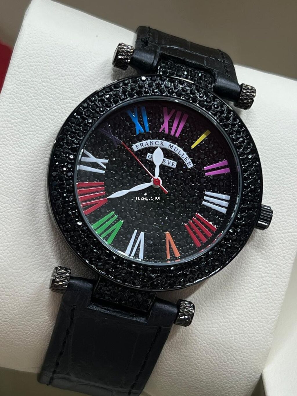 Endirimde 28 m kemerli saat qawlari tokulmur
Swarovski 40 m - şəkil 2