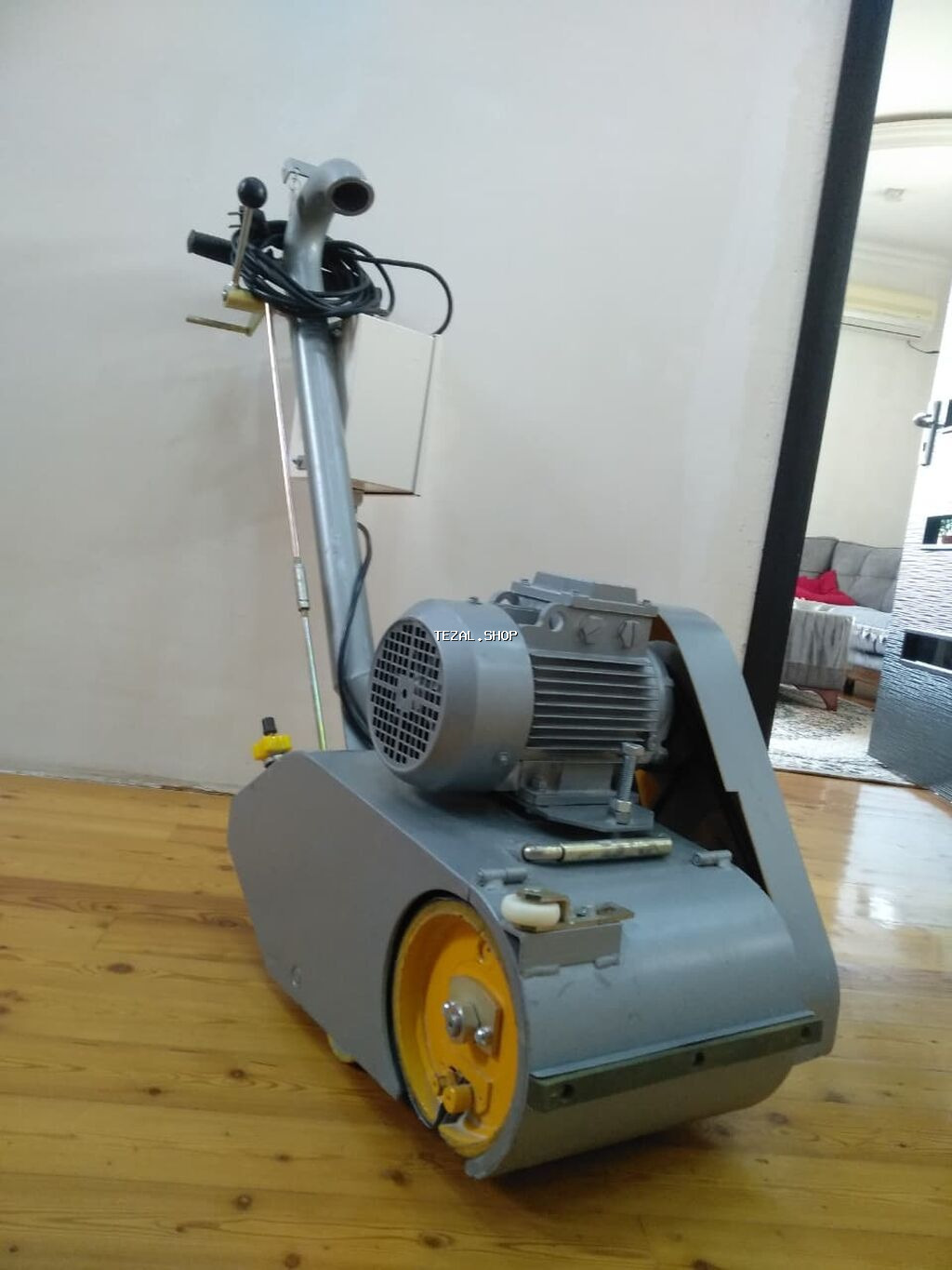 Pol və parket yonan apar.TƏZƏDİ. Salafandır.220kv