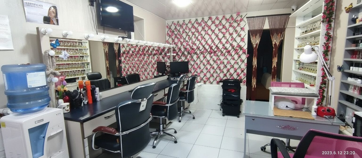 Salon tam şəkildə icarəyə verilir günlük müştəri bazası zəngin olan