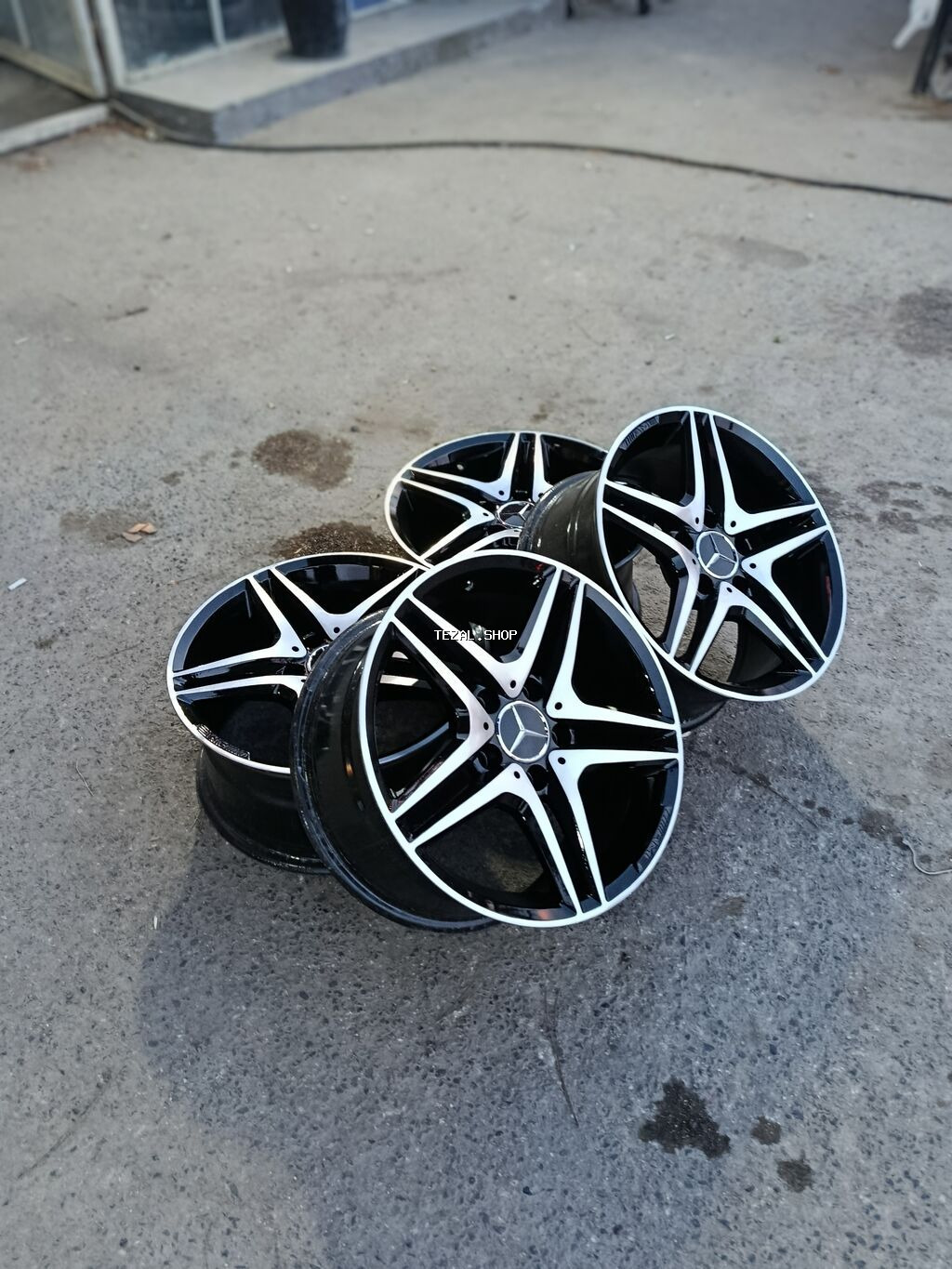 16 liq AMG ideal veziyyetdedir.cati svarkasi eyrisi yoxdur.barter - şəkil 3