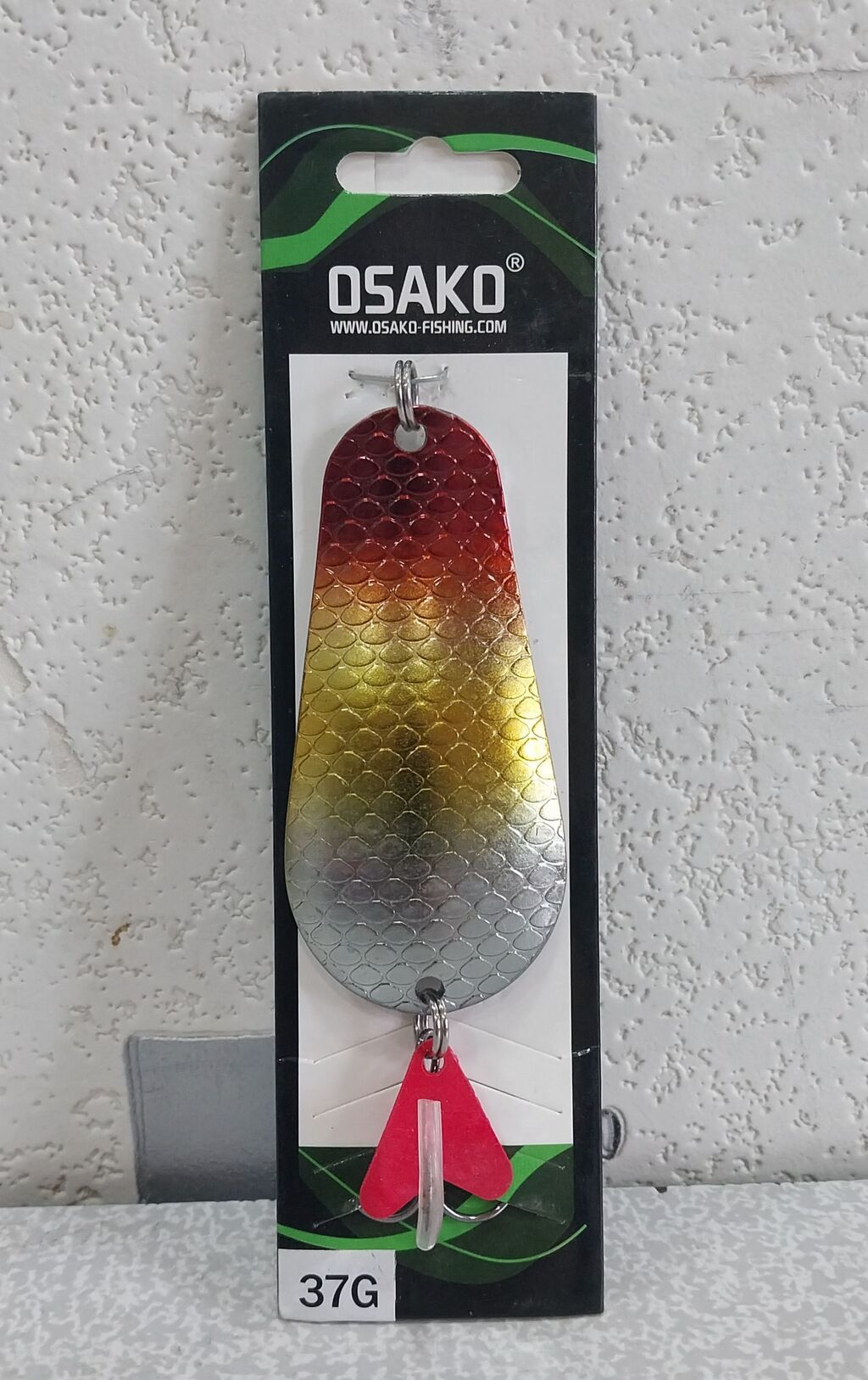 Balıq qarmağı. Osako firmasının istehsalı olan, çəkisi 37 qram olan