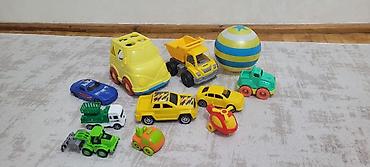 Uşaq oyuncaqları dəsti - Müxtəlif növ plastik nəqliyyat oyuncaqları - şəkil 3