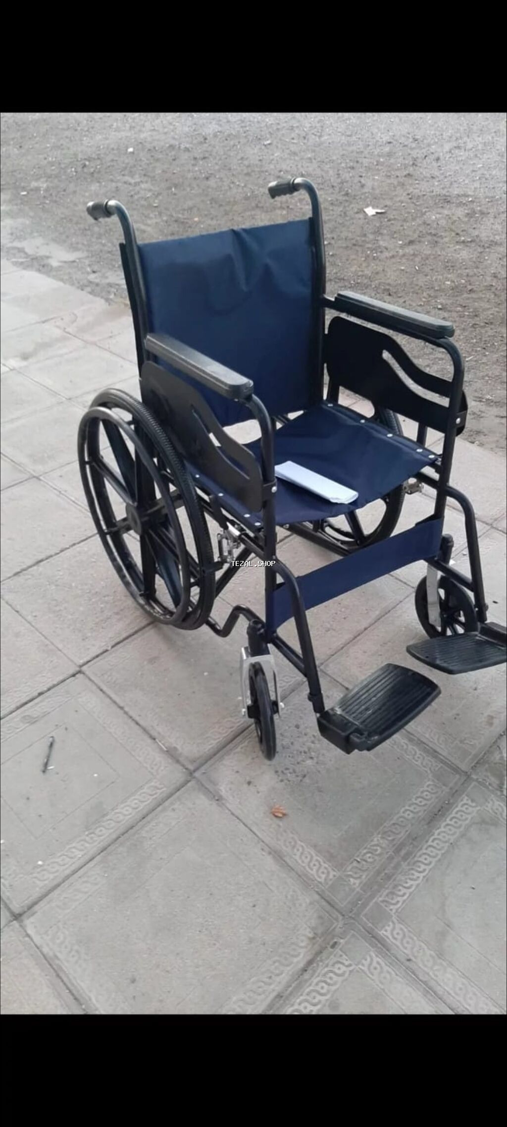 Elil araba xesteler ucun tekerli acilib baqlanar keyfiyyəti yenidir