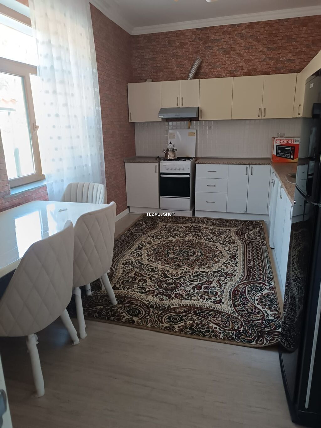 Laçın rayonu Zabux kendinde əla mənzərəli yerdə ev gündəlik kirayə - şəkil 4