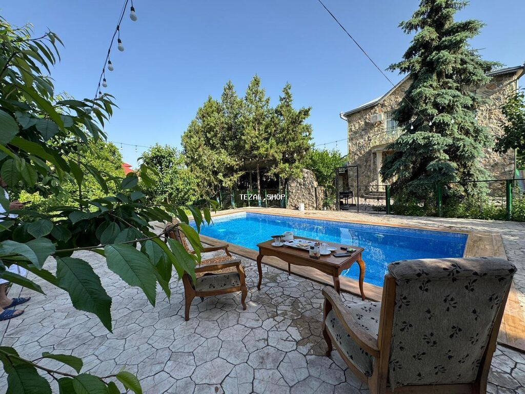 222 kv. m, 4 otaqlı, Kombi, Qaz, İşıq