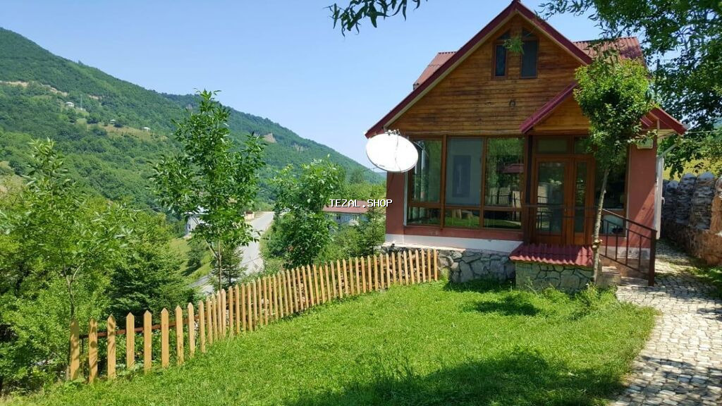 122 kv. m, 3 otaqlı, Kombi, Qaz, İşıq