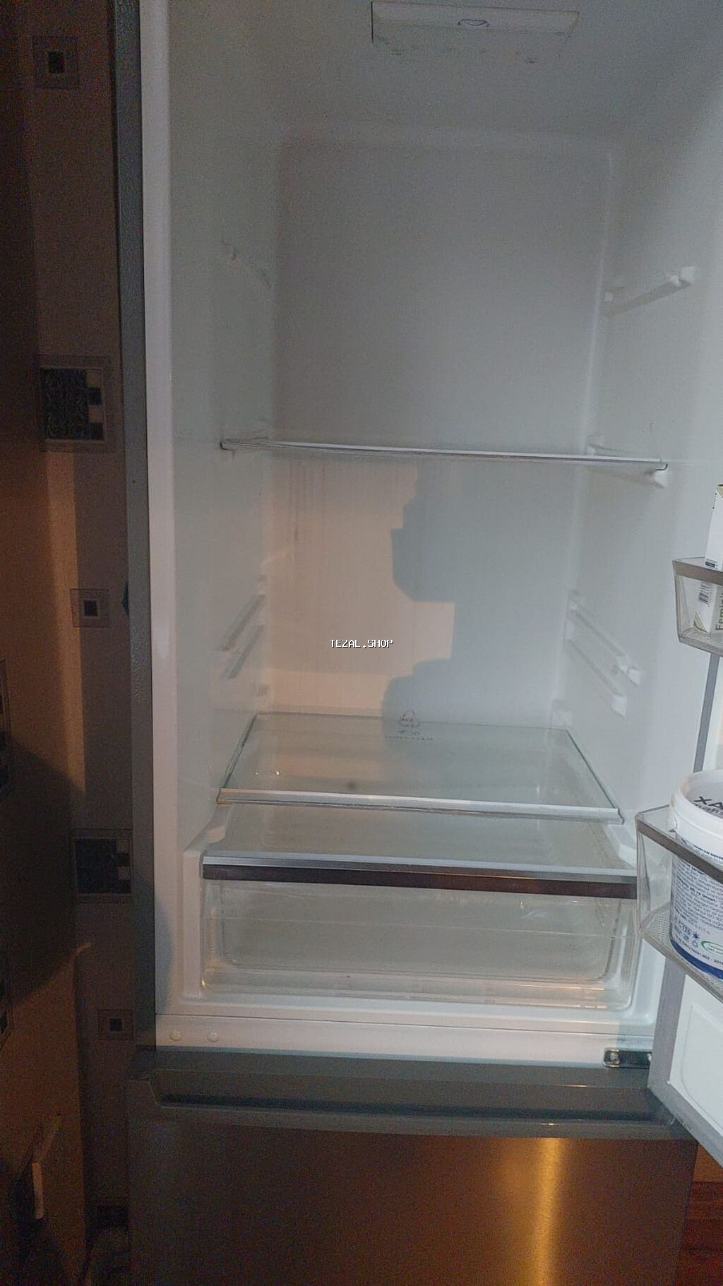 Xarab 2 qapılı Midea Soyuducu Satılır, rəng - Boz, Dolab içi - şəkil 2