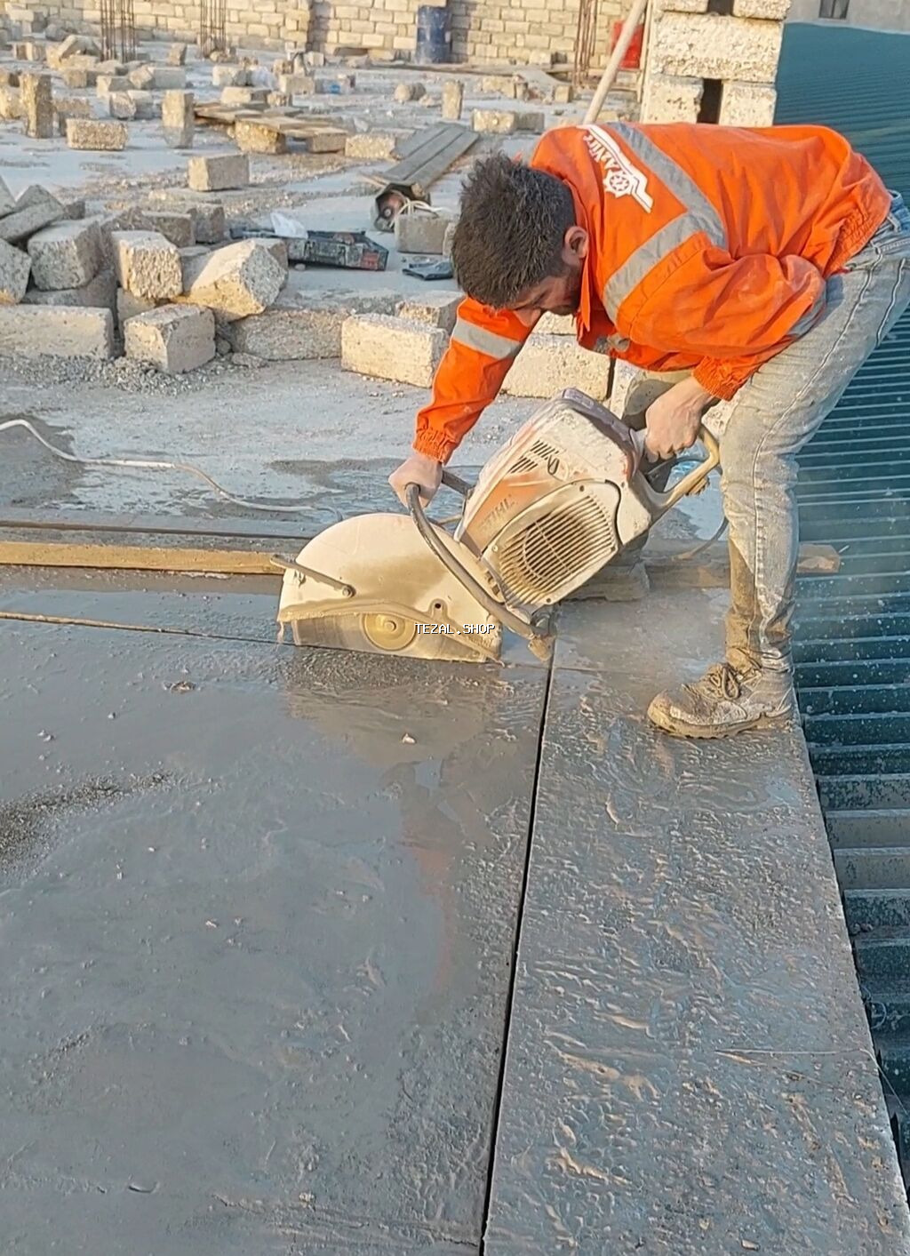 Beton kesimi beton kesen beton deşen betonlarin kəsilmesi deşilmesi