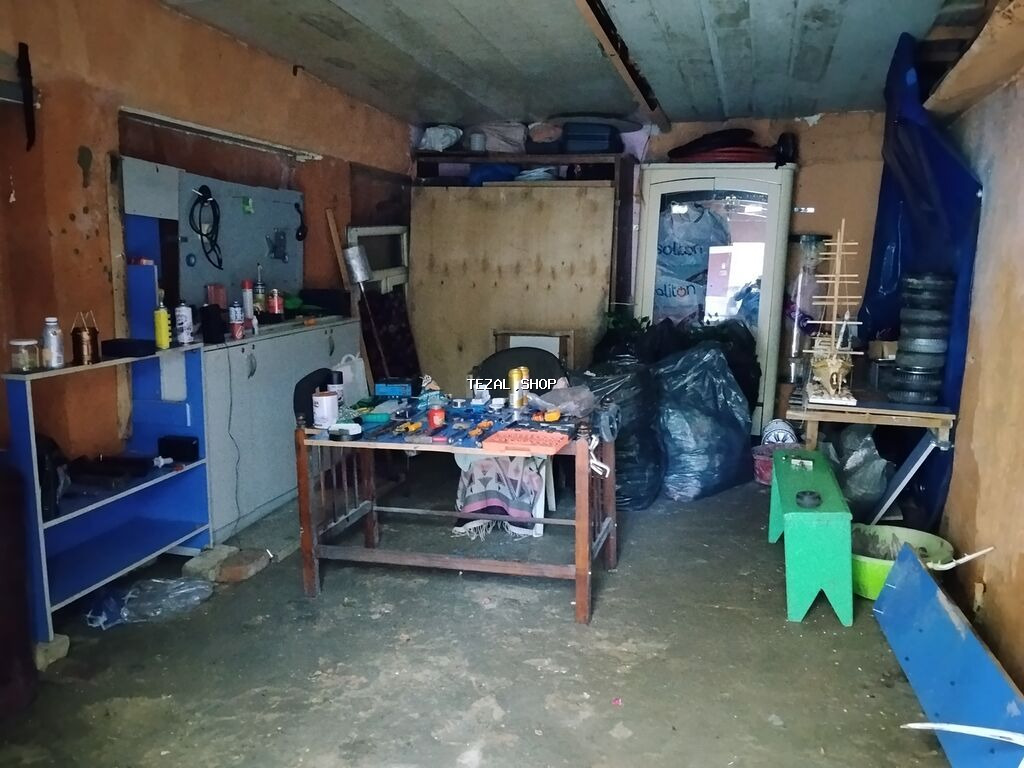 Çox təcili satılır qaraj satılır hər şeye yararlıdır içərisi çox