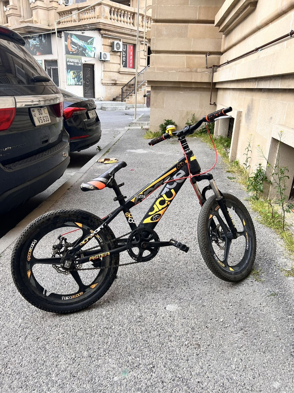 1 ci 20 likdi Velosipetler yaxsi veziyyetdedi hec bir problemi yoxdu