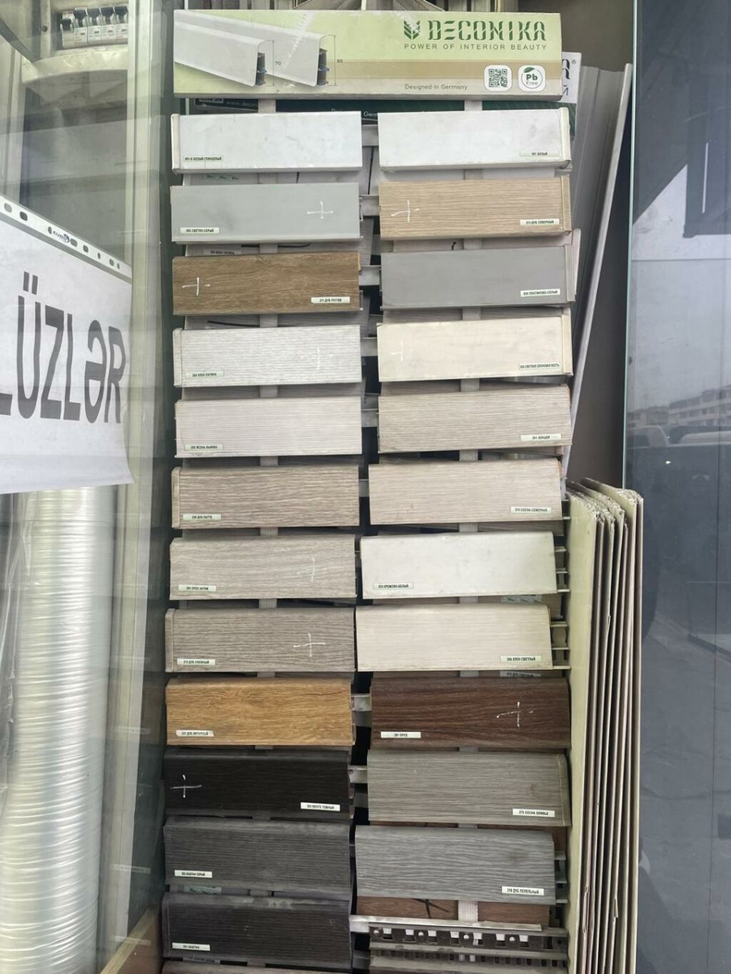 DECOMIKA döşəmə plintusları – interyer gözəlliyi üçün dizayn edilmiş