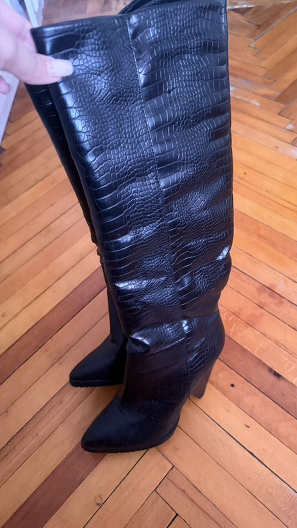 Çəkmə, Ölçü: 37, rəng - Qara, Yeni