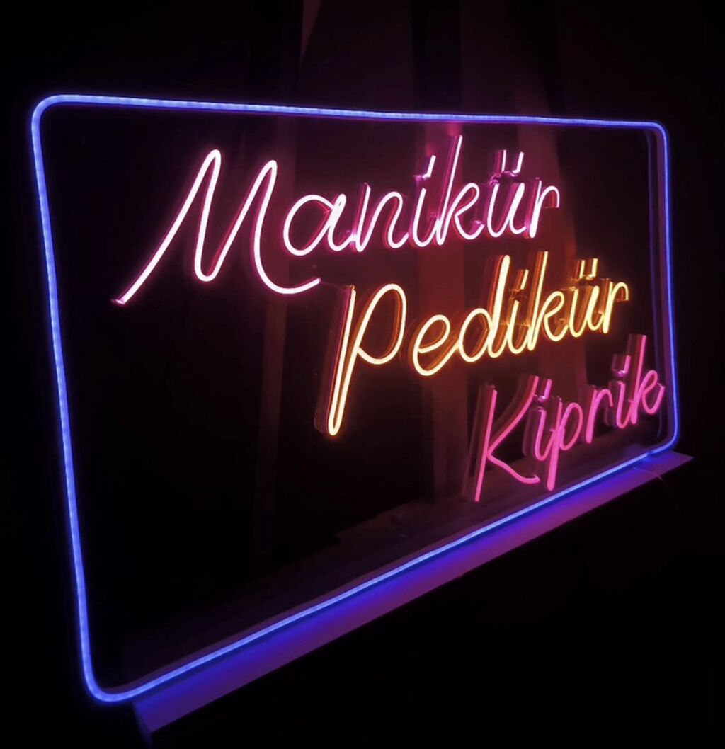 Neon LED reklam lövhəsi – “Manikür • Pedikür • Kiprik”