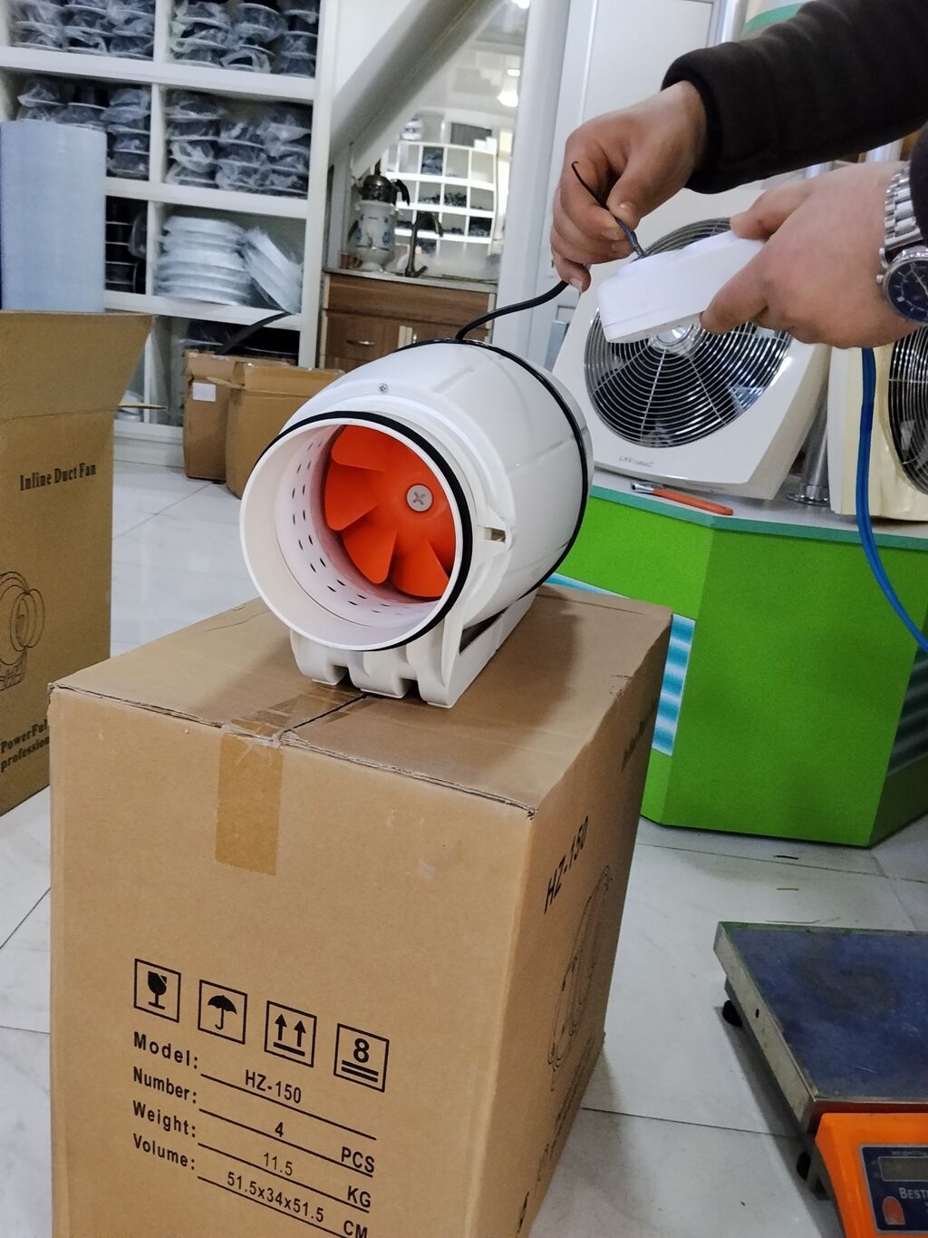 Havalandirma Fan Matorlarin ve Ulitqa Perv Vintilyatorlarin Topdan