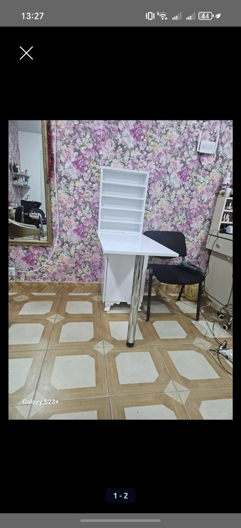 Künc masa, Siyirməli, Polkalı, Parlaq laminat