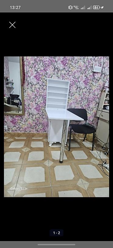 Künc masa, Siyirməli, Polkalı, Parlaq laminat - şəkil 2