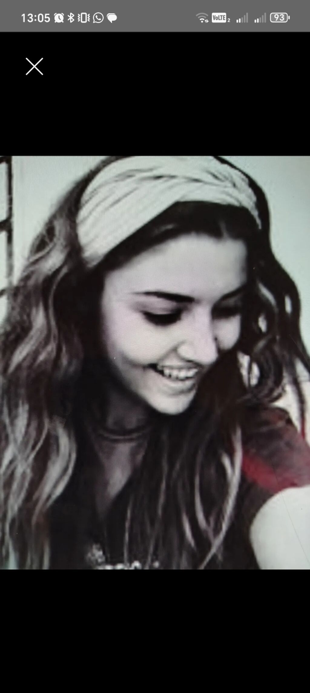 Ev temizliyi ofis fərq etməz ev işləri görürəm. Qabları yuyuram