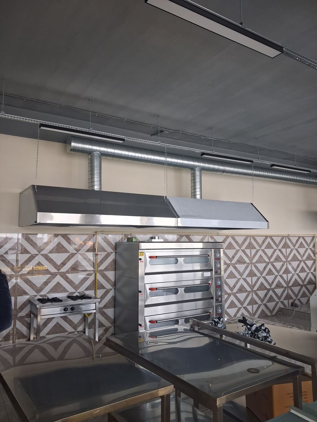 Mətbəx üçün paslanmayan poladdan (nerj) havadartma zontiki/aspirasiya