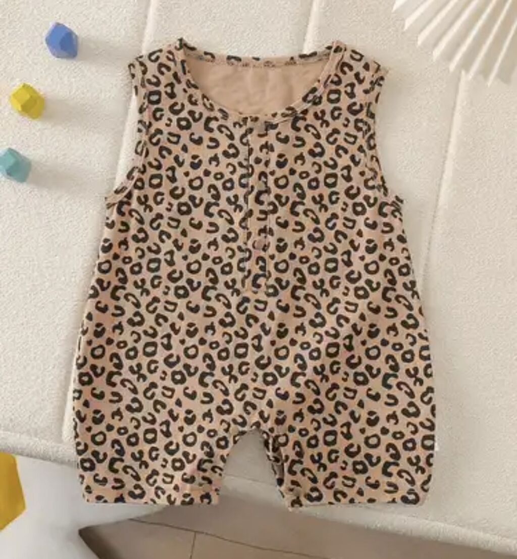 Bodi, Qız üçün, 6 - 9 ay