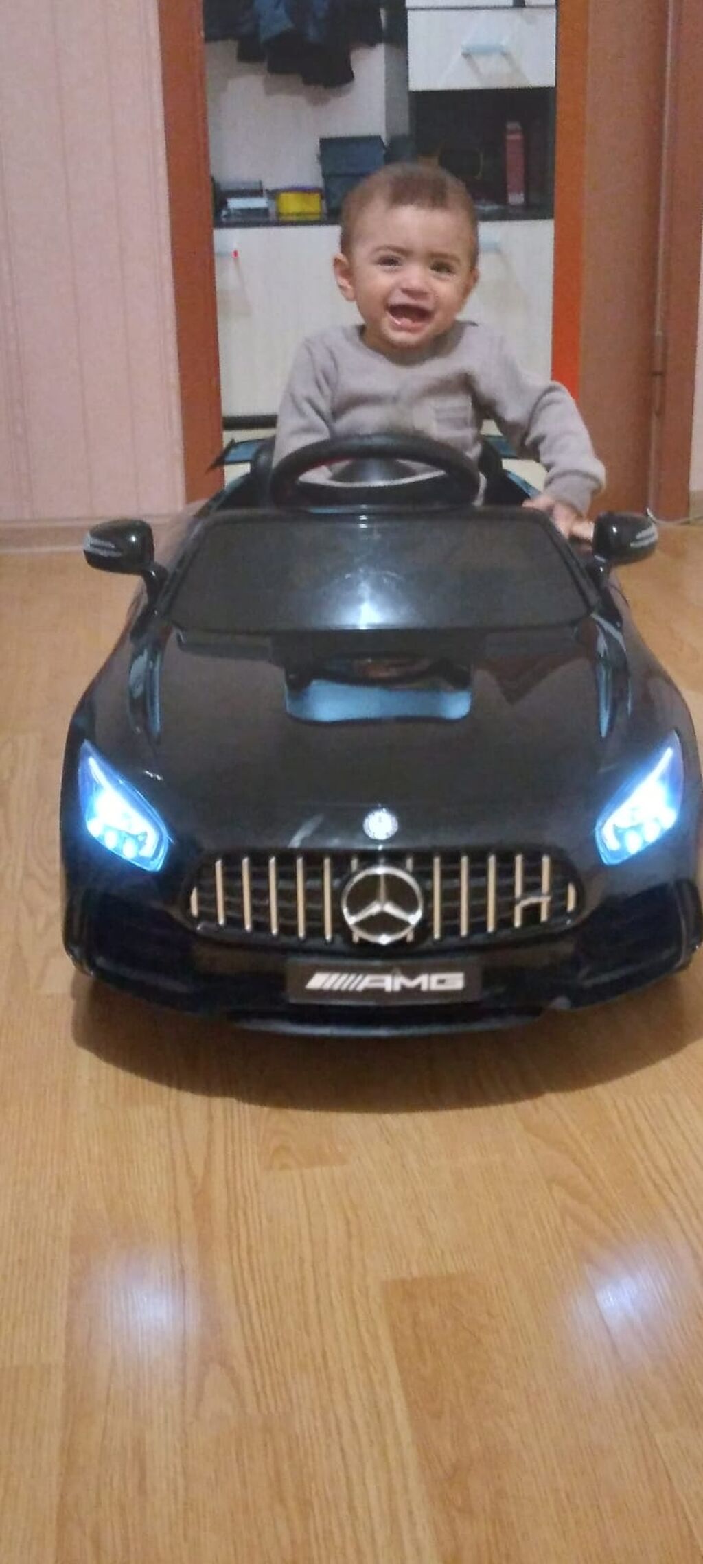 Uşaq elektrik maşını – Mercedes-Benz AMG stili, qara rəng