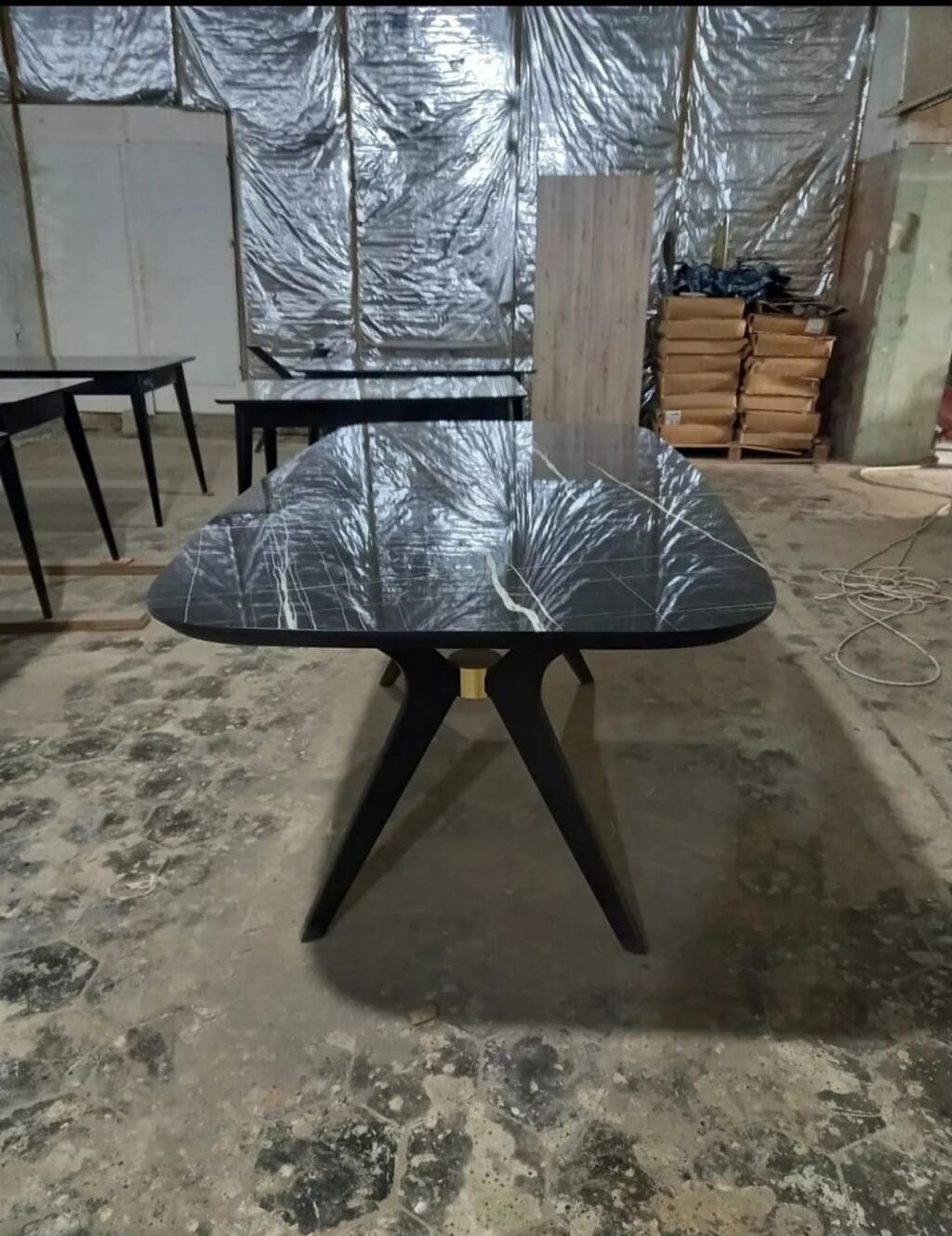 Qonaq masası, Yeni, Açılan, Mərmər, Dördbucaq masa