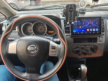 Nissan Tiida: 1.8 l | 2009 il Hetçbek - şəkil 4