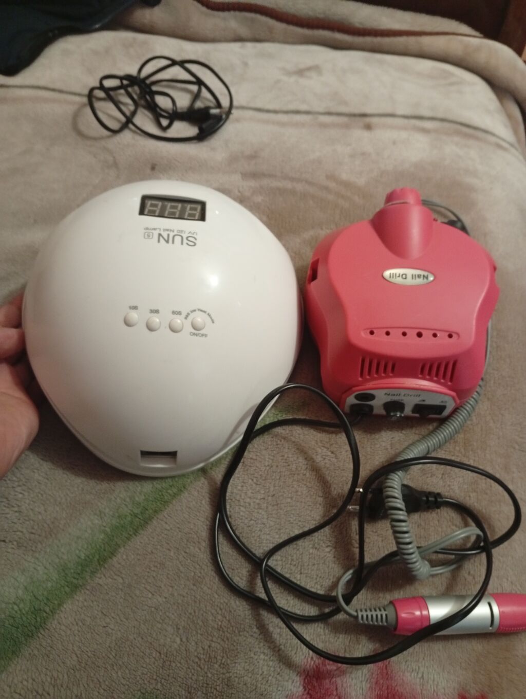 Dirnaq aparatidir tezedir qurutma aparatida var ve diger