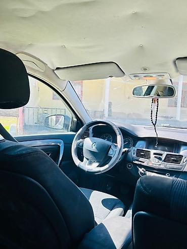 Renault Laguna: 1.5 l | 2009 il 350000 km Universal - şəkil 4