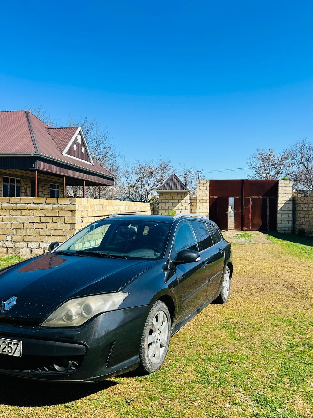 Renault Laguna: 1.5 l | 2009 il 350000 km Universal