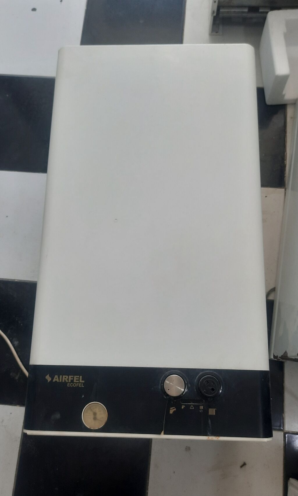 İşlənmiş Kombi 24 kVt, Ünvandan götürmə, Ödənişli quraşdırma, Zəmanətsiz, Kredit yoxdur