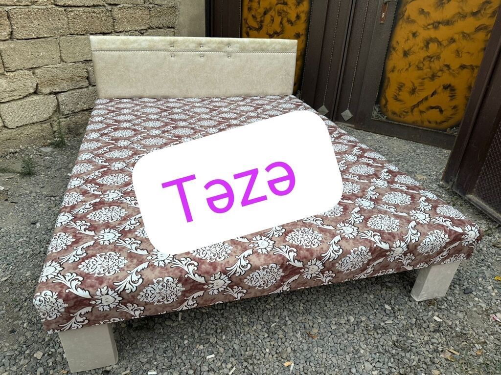 Təzə çarpayılar. 1 nəfərlik çarpayılar 60 manat. 2. nəfərlik taxt 110