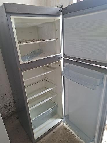 İşlənmiş 2 qapılı Samsung Soyuducu Satılır, rəng - Boz - şəkil 3