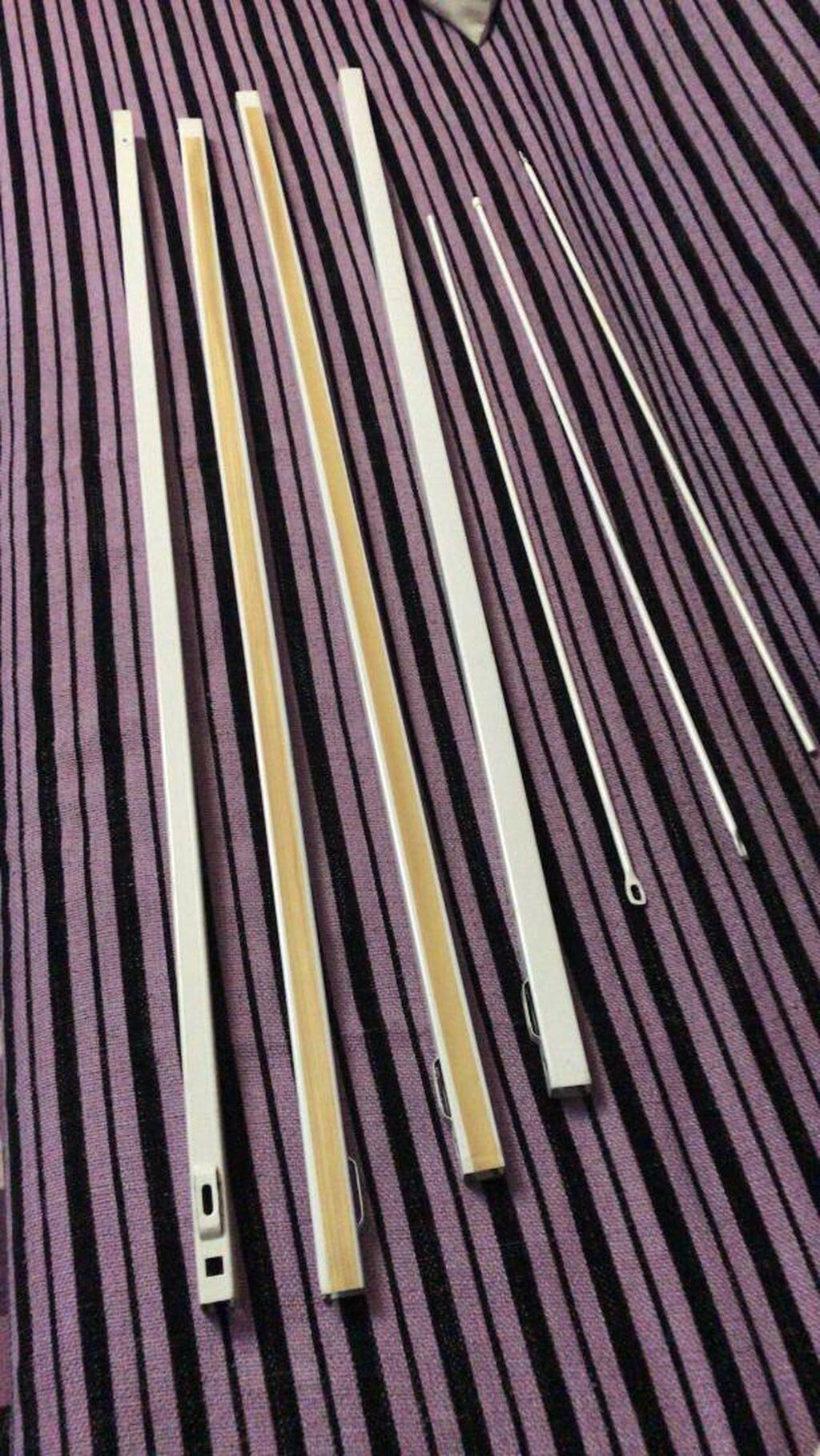 Продаются панели для жалюзей в упаковке, 4 штуки длина каждой