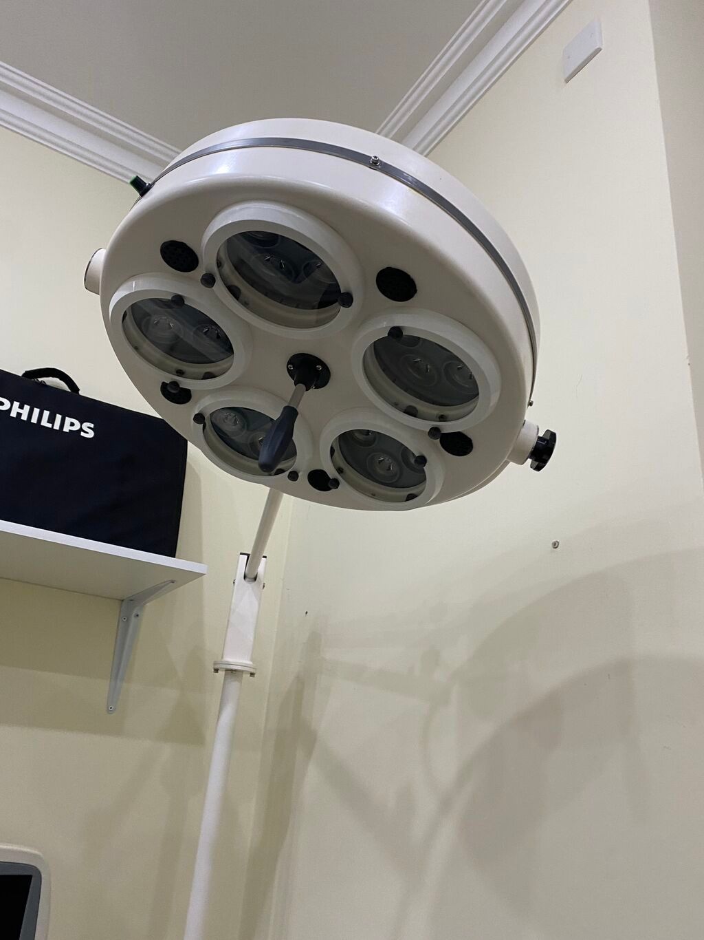 Əməlliyatxana Lampası (təzə