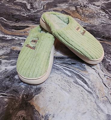 Məxməri çəhrayı rəngdə qadın otaq terlikləri. Bu terliklər - şəkil 2