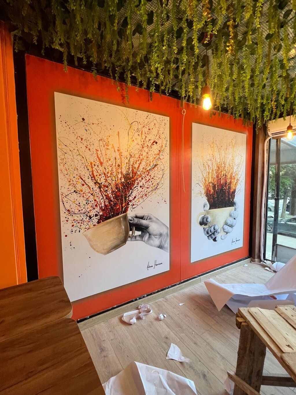 Reklam və brendinq xidmətləri - Daxili və xarici vitrin/brend divar