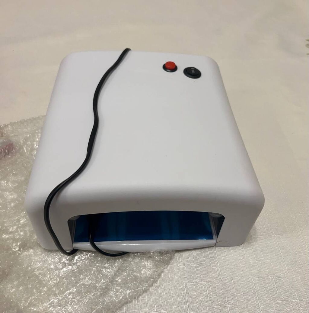 Dırnaq geli qurutma UV Lampası. 36 Watt gücündə NEW-818 model. Rəng