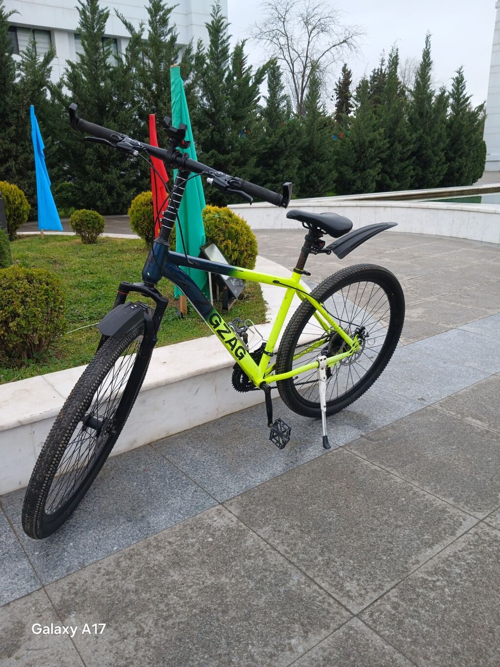 Şəhər velosipedi 29"