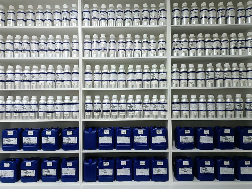 Dünyaca məşhur PARKİM parfum yağları nəhayətki Azərbaycanda. Fleur