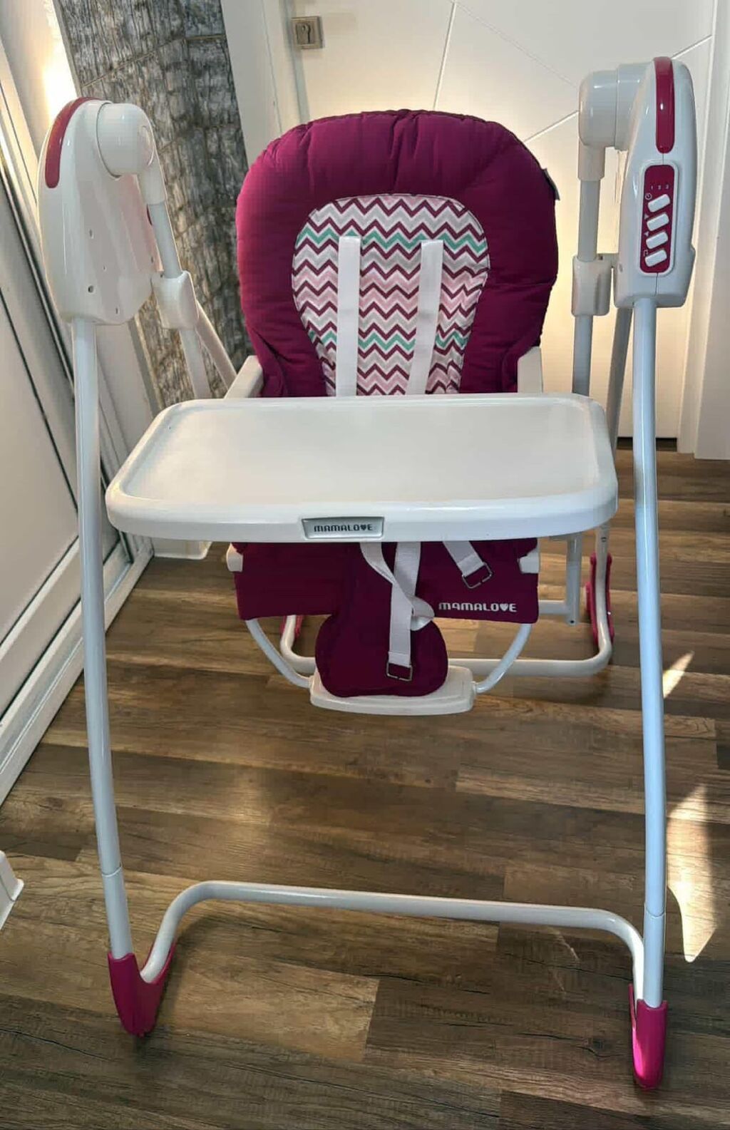 ✔️65 man(Yasamal) Mamalove Uşaq yemək masası. Heç bir deffekti yoxdur