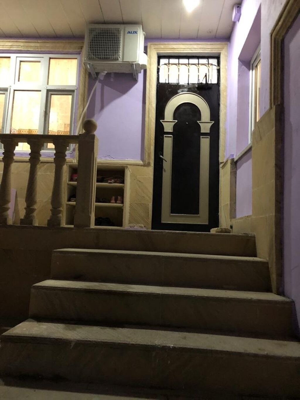 96 kv. m, 3 otaqlı, Kombi, Qaz, İşıq