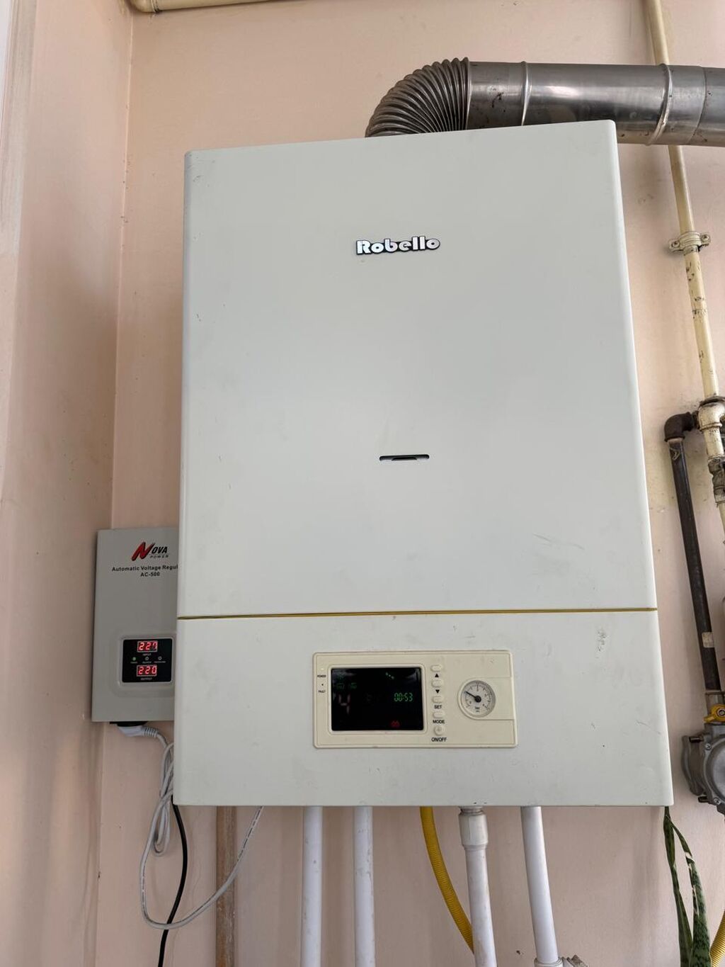 Kombi 32 lik evden satiş Temirde olmayib köç sebebinden satilir