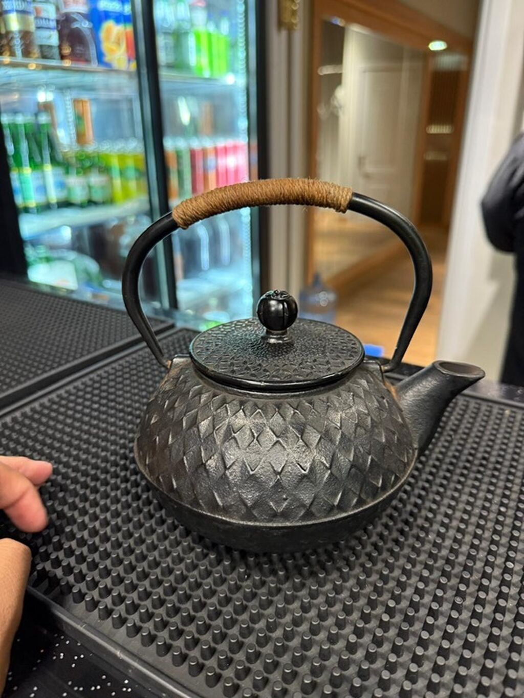 Rəng - Qara, Dəm caydanı, Çuqun