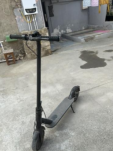 İşlənmiş Elektrik samokat ≤ 5", 351 - 500 Vt, 16 - 25 km/s, Ünvandan götürmə - şəkil 4