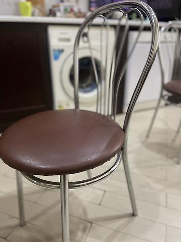 Mətbəx üçün, İşlənmiş, Açılmayan, Dördbucaq masa, 2 stul - şəkil 4